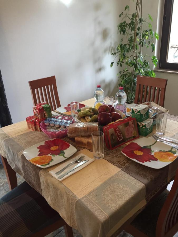 Villa Althea Ronago Екстериор снимка